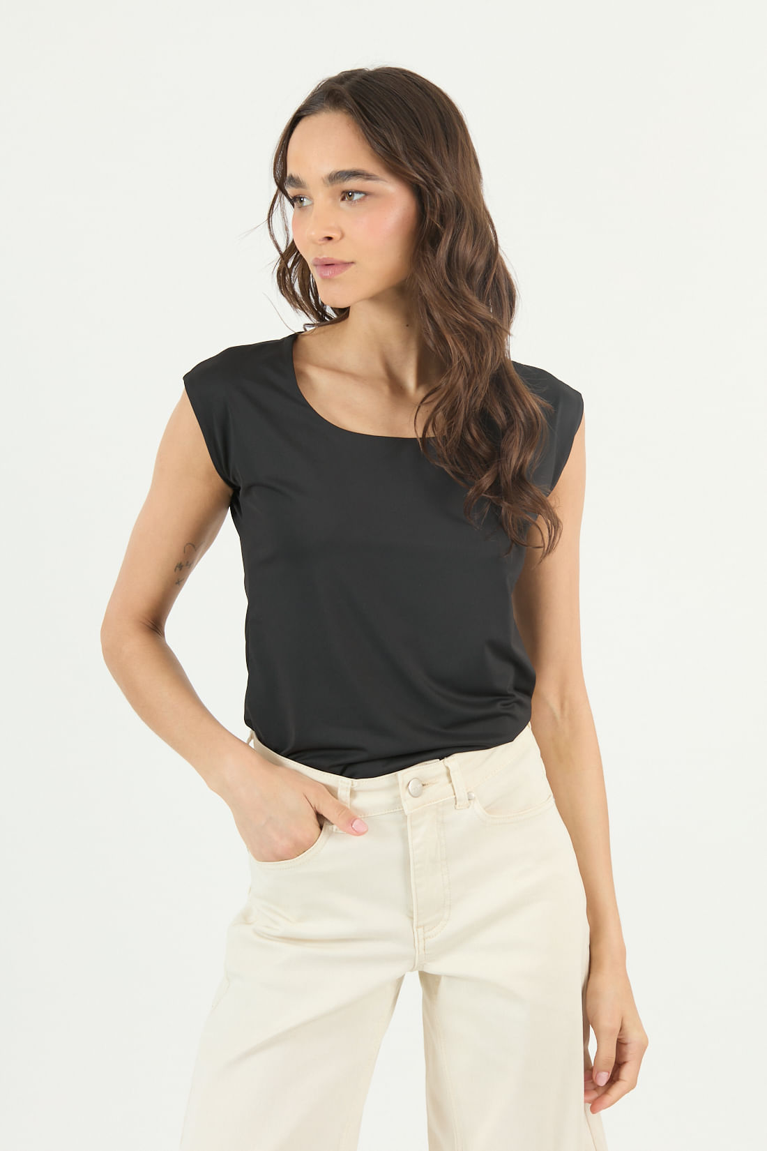 Polera Negra